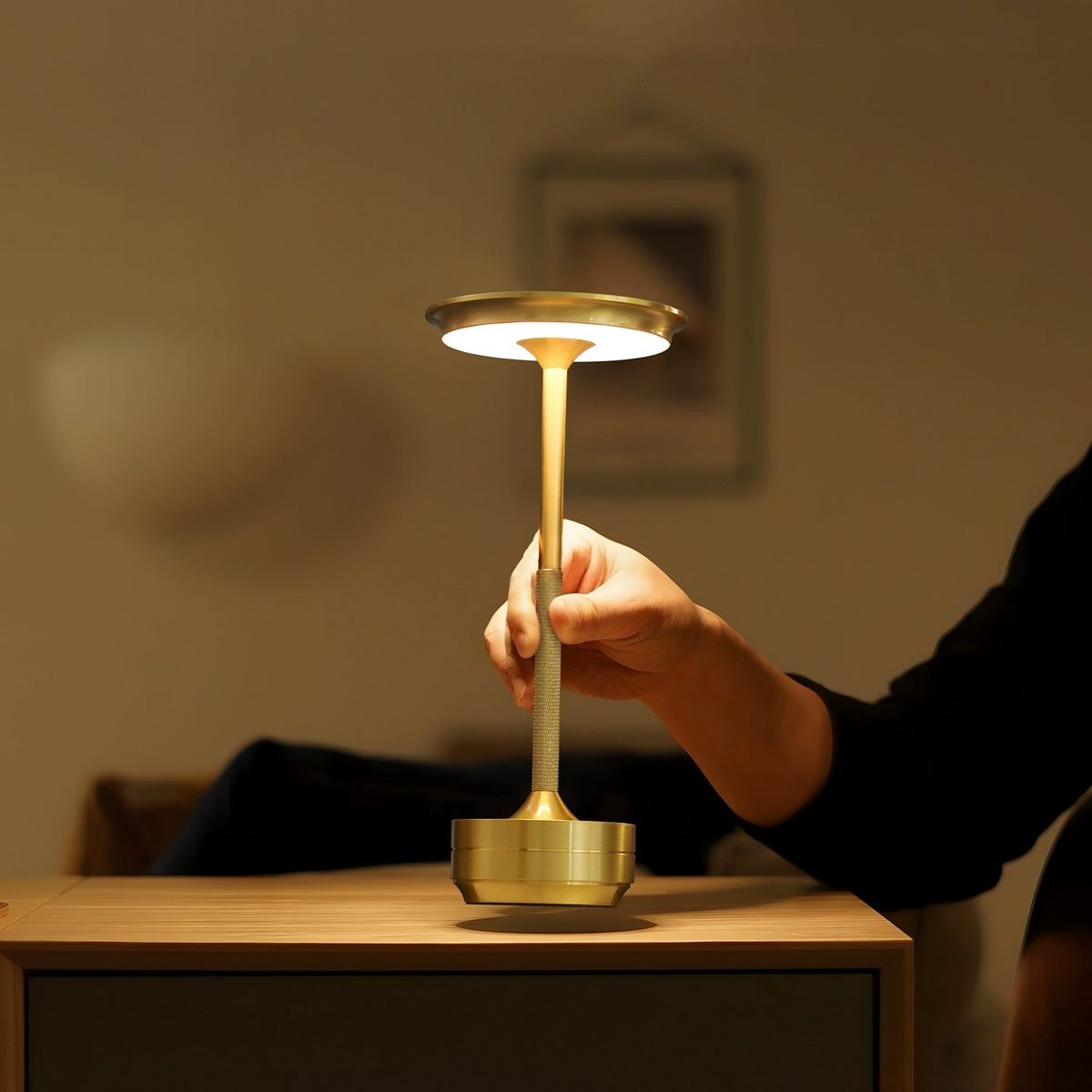 Aurelia-Table Lamp
